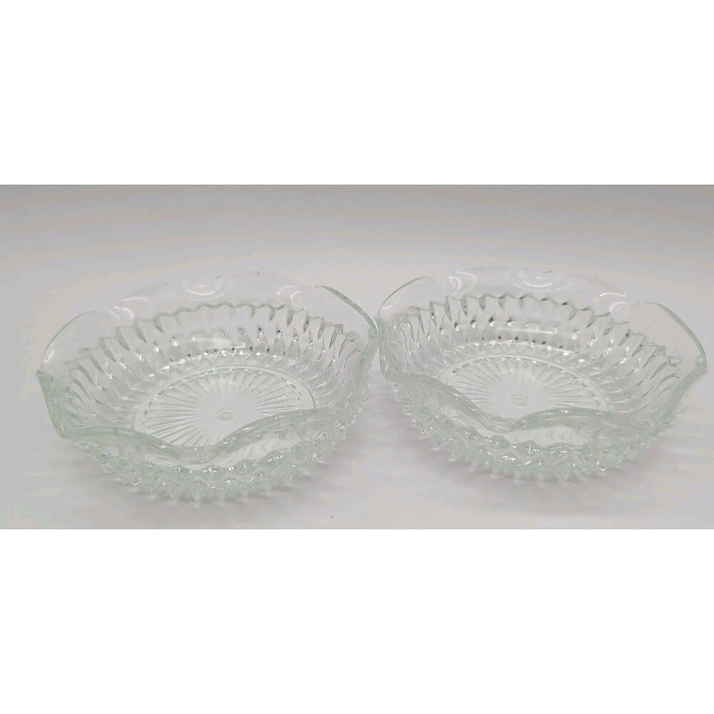 Vintage Indiana Glass Diamond Point Footed Clear Scalloped Edge Bowl